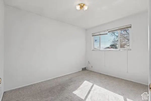 3165 W LEHI DR S, Salt Lake City, UT 84119