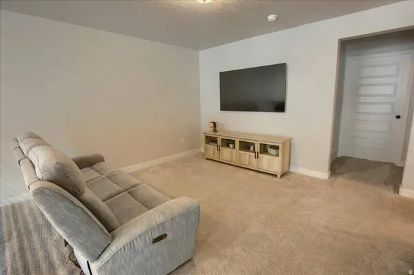 3336 W 3785 S, West Haven, UT 84401