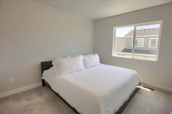 3336 W 3785 S, West Haven, UT 84401