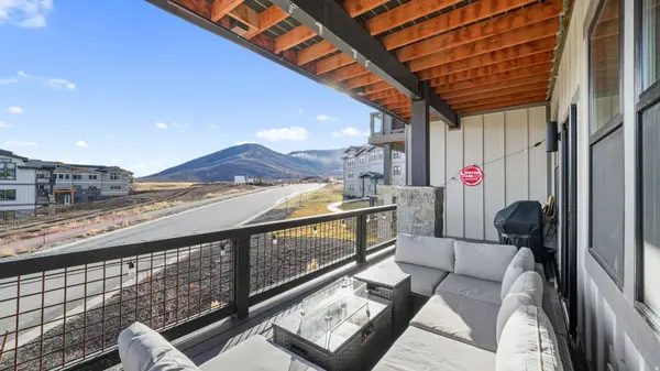 1145 W HELLING CIR #203, Heber City, UT 84032