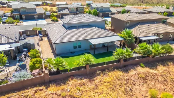 411 N SAGE DR, Washington, UT 84780