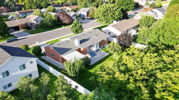 1585 E 350 S, Springville, UT 84663