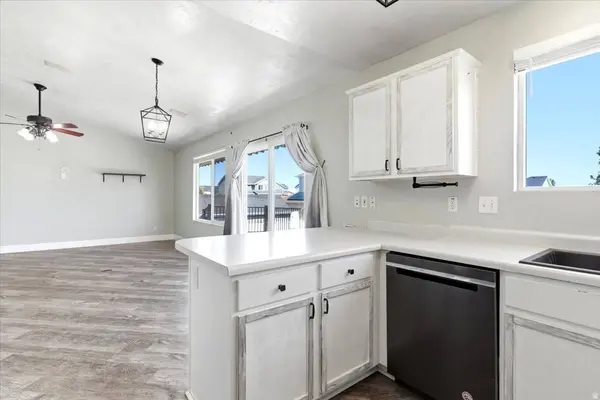 3968 W 775 S, Syracuse, UT 84075