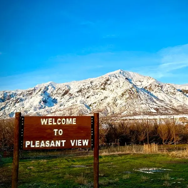 Pleasant View