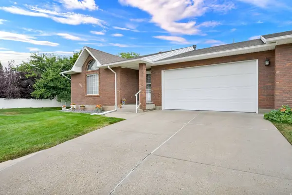 974 E 5750 S, South Ogden, UT 84405
