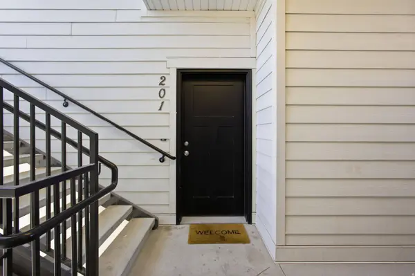 949 W BIG BEN LN #201, Saratoga Springs, UT 84045