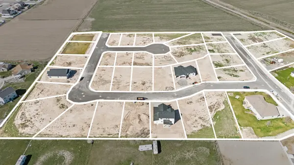 feature image of Discover Hidden Valley: Tremonton’s Best New Neighborhood for Young Families