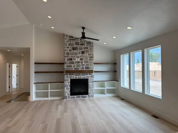 2884 N 3475 W, Plain City, UT 84404