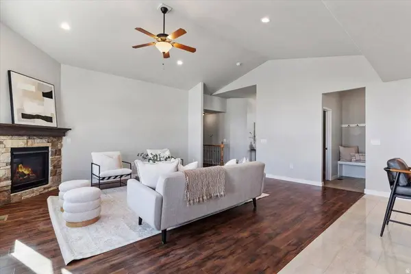 343 E 6725 S, South Weber, UT 84405