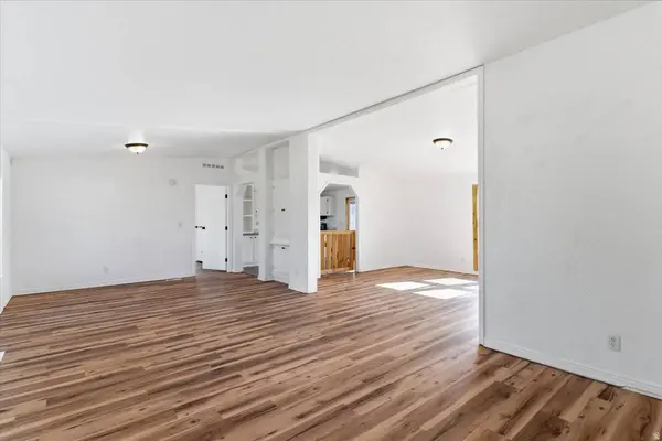 11000 N WALLACE LN, Tremonton, UT 84337