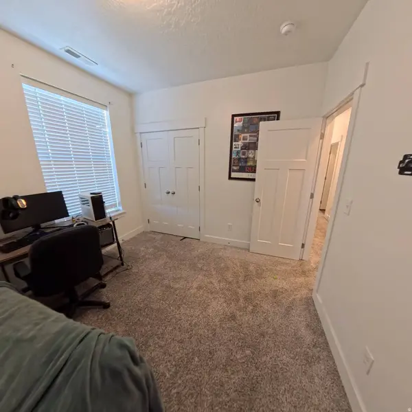 1837 W EAGLEWOOD DR #302, Saratoga Springs, UT 84045