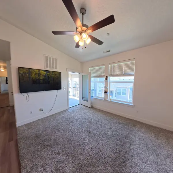1837 W EAGLEWOOD DR #302, Saratoga Springs, UT 84045