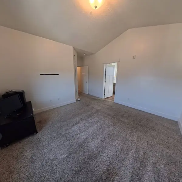 1837 W EAGLEWOOD DR #302, Saratoga Springs, UT 84045