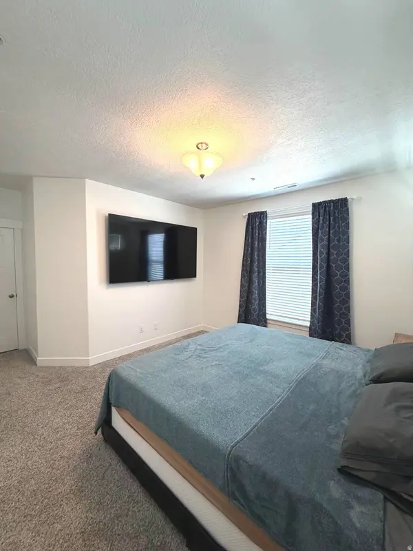 912 N HEMSWORTH WAY #201, Saratoga Springs, UT 84045