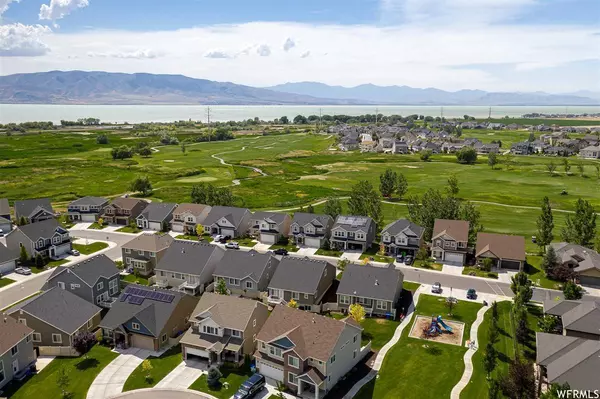 9034 N Mt Airey Dr, Eagle Mountain, UT 84005-4605