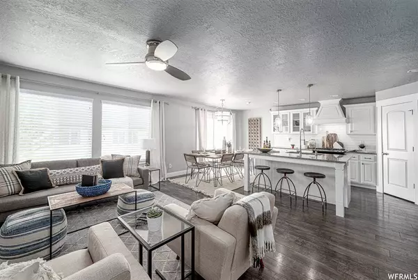 9034 N Mt Airey Dr, Eagle Mountain, UT 84005-4605