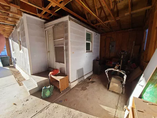 109 1ST W, East Carbon, UT 84520
