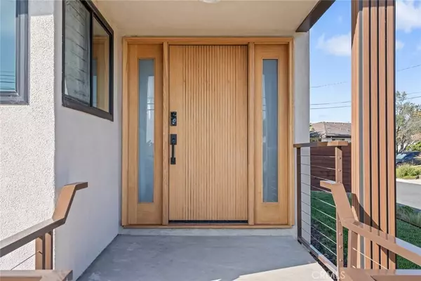 2704 Vista Mesa DR, Rancho Palos Verdes, CA 90275