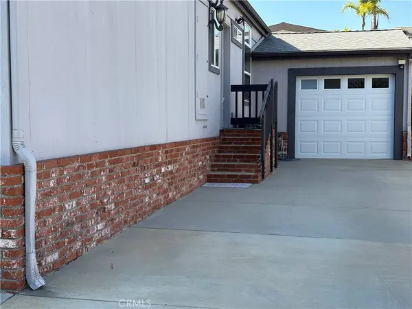 1051 Site #283, Brea, CA 92821