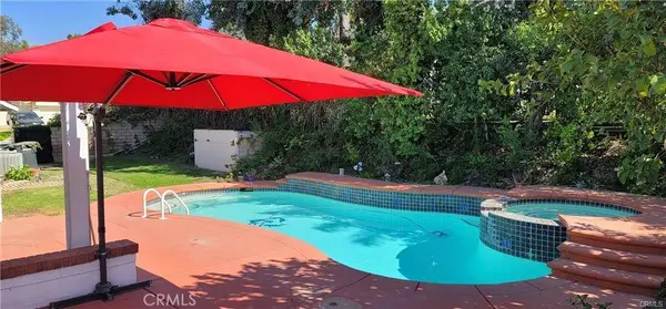 2690 N Vista Bluff, Orange, CA 92867