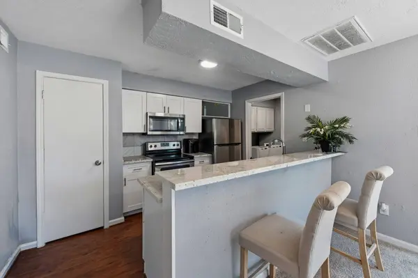 12207 W Village DR #D, Houston, TX 77039