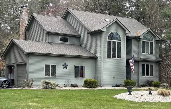 12 Winding Brook Ln, East Longmeadow, MA 01028