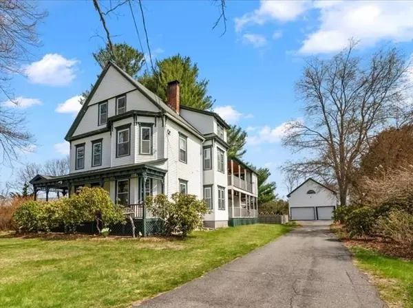 41 Elm St, Auburn, MA 01501