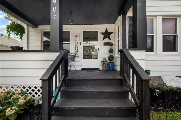 7 Turner St, Springfield, MA 01108