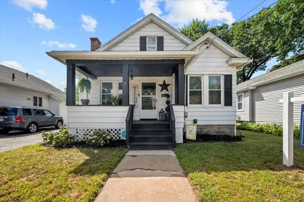 7 Turner St, Springfield, MA 01108