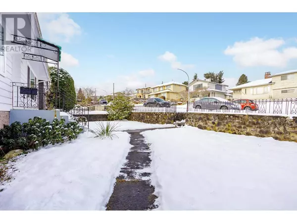 6430 PORTLAND STREET, Burnaby, BC V5E1A2