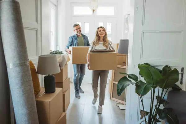 What Should You Expect When Downsizing From a Large Home to a Smaller Home in Arizona?,Kendra Dursteler