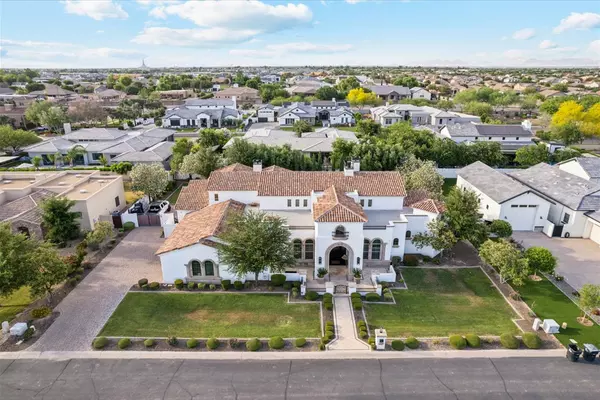 What Makes Whitewing One of the Top Neighborhoods in Gilbert for Luxury Living?