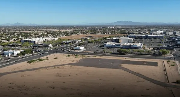 Arte Moreno’s $24.5M Gilbert Land Buy: What “SanTan Crossing” Could Mean for Gilbert Real Estate