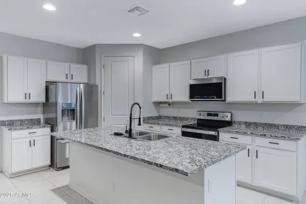 36257 W San Clemente Avenue, Maricopa, AZ 85138