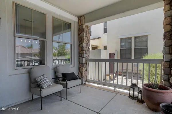 1331 S Colt Drive W, Gilbert, AZ 85296