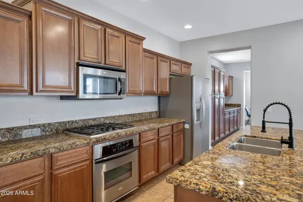 1331 S Colt Drive W, Gilbert, AZ 85296