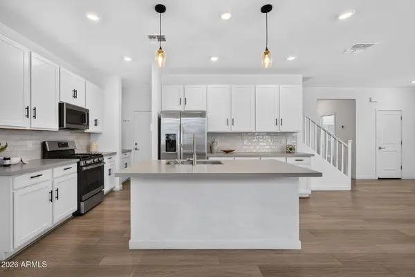 9914 E TAMERY Avenue, Mesa, AZ 85212