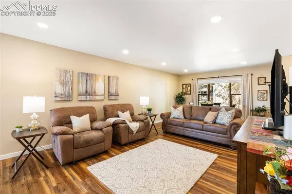 1018 Lutheran WAY, Colorado Springs, CO 80915