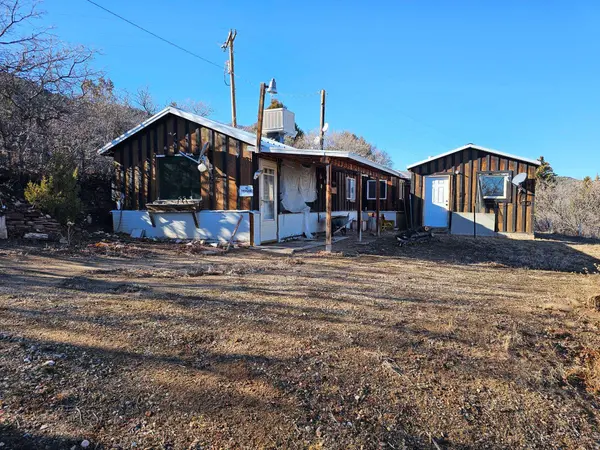 1064 E TABBY ACCESS RD, Tabiona, UT 84072
