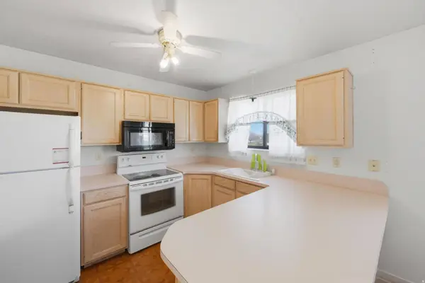 3080 W 4600 S, Roy, UT 84067