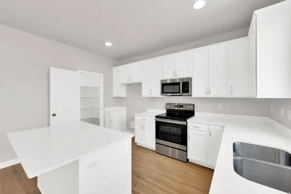 3061 S 2425 W, Syracuse, UT 84075