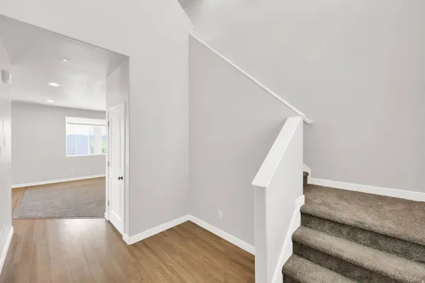 3061 S 2425 W, Syracuse, UT 84075
