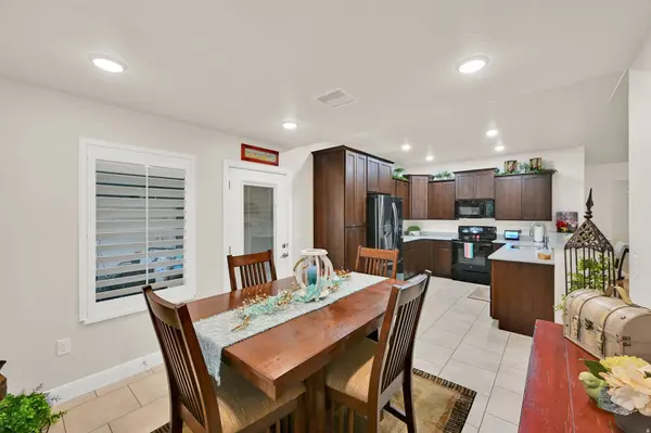 5512 W ORE CART WAY #B, Herriman, UT 84096