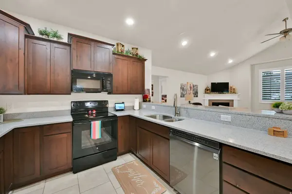 5512 W ORE CART WAY #B, Herriman, UT 84096