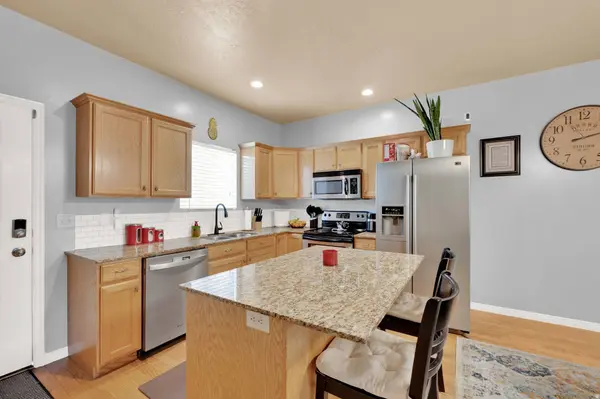 7861 S COOL CREEK WAY, West Jordan, UT 84081
