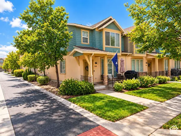 944 W WILLOW GREEN WAY, Farmington, UT 84025