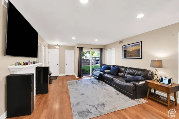 3823 S BIG RIVER WAY #1, South Salt Lake, UT 84119