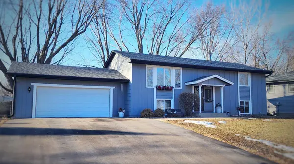 16670 Lyons AVE SE, Prior Lake, MN 55372