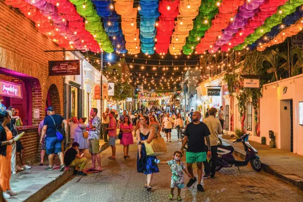 The Magic of the San Jose Del Cabo Artwalk