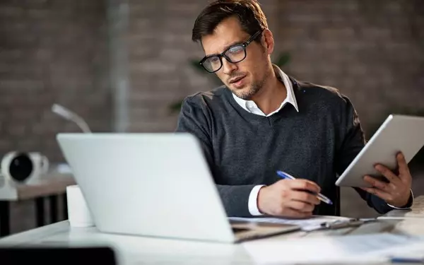 Can I Purchase All the Electronics and Computer Things I Need in Cabo? What Are the Duties if I Bring My Computers from Outside Mexico?